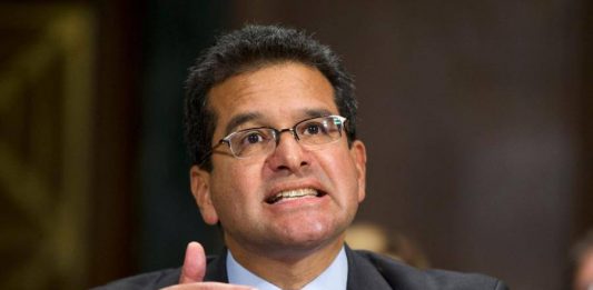 La jura de Pedro Pierluisi, como gobernador de Puerto Rico, fue inconstitucional por lo que no podrá continuar en el cargo.