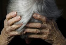 Un examen de sangre puede ayudar a detectar hasta con un 94 % de efectividad y con veinte años de anticipación si es que una persona desarrollará la enfermedad de alzheimer