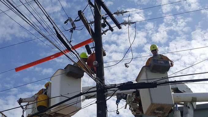 "Seguimos trabajando durante el fin de semana para duplicar la reserva comenzando el lunes", informó la compañía energética.