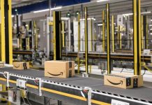 Amazon controla aproximadamente la mitad de todo el comercio electrónico en el país, según los datos más recientes.