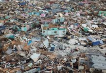 Bahamas eleva a 43 la cifra provisional de muertos por Dorian De las 43 muertes, 35 ocurrieron en las islas Ábaco y 8 en Gran Bahama, las más afectadas por el paso de Dorian por el archipiélago.