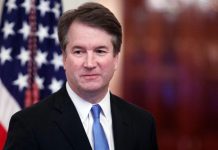 Donald Trump defendió hoy al juez del Tribunal Supremo, Brett Kavanaugh, después de que este fin de semana se publicara un análisis en el que aparecía una presunta nueva acusación de acoso sexual contra el magistrado.