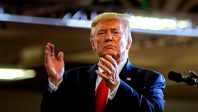Trump habl&oacute; por tel&eacute;fono con Zelenski dos semanas antes de que se presentase una queja interna en la inteligencia.