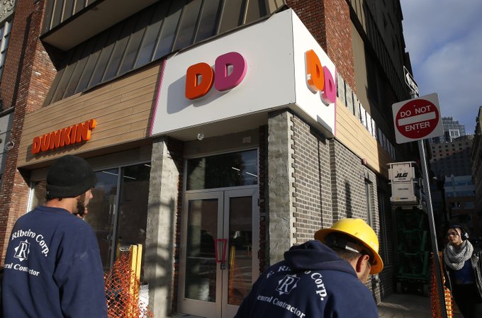 Según la Fiscalía, Dunkin' Donuts no hizo nada cuando recibió quejas de sus clientes sobre el acceso a sus cuentas.