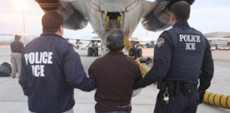 ICE precisó en un comunicado que los cubanos fueron expulsados el viernes pasado en un vuelo chárter.