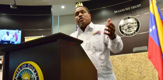 el presidente de Veppex, José Antonio Colina, manifestó su "rechazo e indignación" por el fallo del tribunal español, que además puso en libertad al exmilitar venezolano, reclamado por delitos de narcotráfico en Estados Unidos.