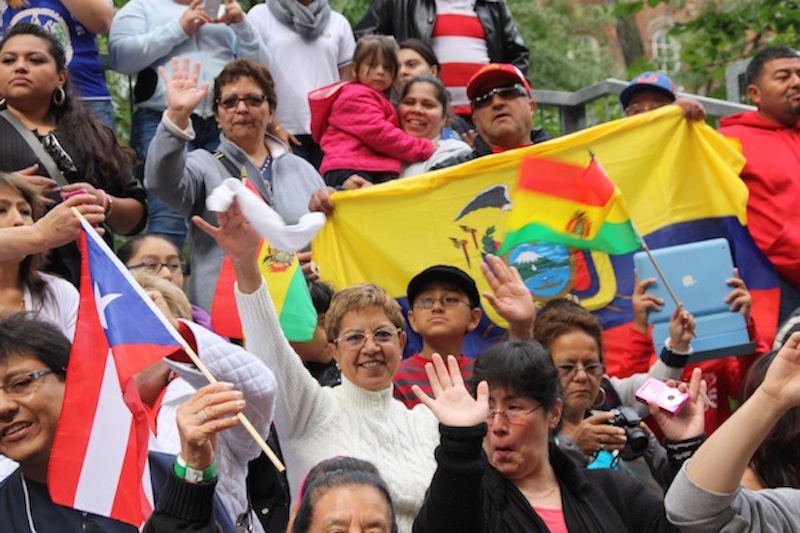 Nueva York es la ciudad con mayor diversidad cultural y ling&uuml;&iacute;stica del mundo, en la cual los hispano-hablantes constituyen casi un tercio de su poblaci&oacute;n.