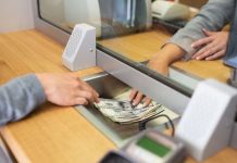 Las remesas enviadas a México suben un 7,45 % en primeros siete meses de 2019 México recibió 20.524,86 millones de dólares de sus ciudadanos residentes en el extranjero en los primeros siete meses del año.