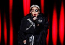 Madonna iba a dar el pistoletazo de salida a su gira el pasado 12 de septiembre pero tuvo que posponer esa fecha por problemas técnicos.