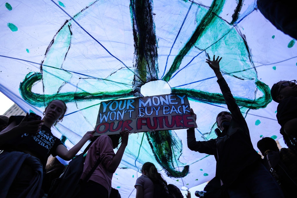 Las autoridades de Nueva York han anunciado que 1,1 millones de estudiantes tienen permiso para faltar a la escuela para expresar su apoyo a la marcha.