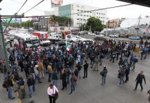 Policías federales bloquean accesos al Aeropuerto Internacional de México Los manifestantes han advertido que no se retirarán del Circuito Interior, vialidad que conduce al aeropuerto capitalino.
