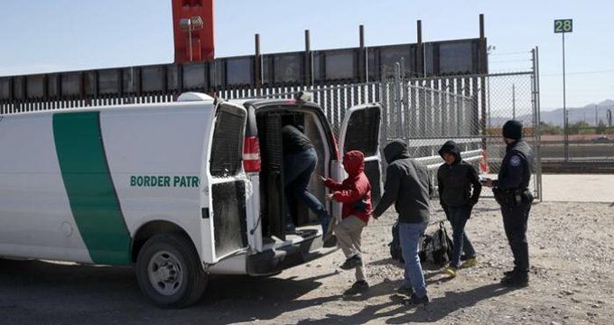 La acci&oacute;n fue presentada por casos de solicitantes confinados en prisiones remotas en Luisiana, Misisipi y Alabama.
