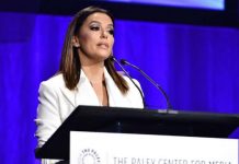 Eva Longoria defendió los aportes de la comunidad hispana a la sociedad.