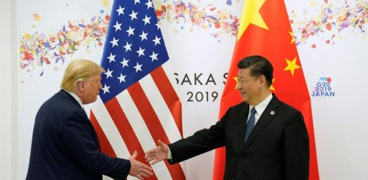 El presidente, Donald Trump, tenía previsto reunirse y firmar el acuerdo con su homólogo chino, Xi Jinping, durante la cumbre de líderes del Foro de Cooperación Económica Asia-Pacífico (APEC).