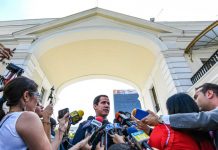 Gobierno y Venezuela de Guaidó firman primer "acuerdo bilateral" en 65 años El Gobierno y Juan Guaidó, firmaron lo que consideran como el "primer acuerdo bilateral" en 65 años.