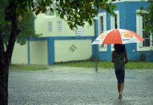 "Se esperan aguaceros y tronadas a medida que una onda tropical se mueva a través del área", según el SNM.