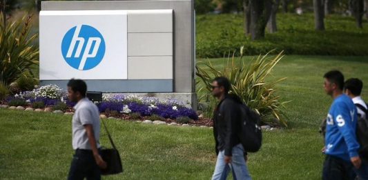 El fabricante de hardware anunció anoche que durante los próximos tres años eliminará entre 7.000 y 9.000 empleados.