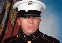 Paran deportación de veterano cuando estaba ya en el avión para ser expulsado El salvadoreño, quien prestó servicio militar por cinco años, permanecía desde 2018 recluido en un centro de detención en Arizona.