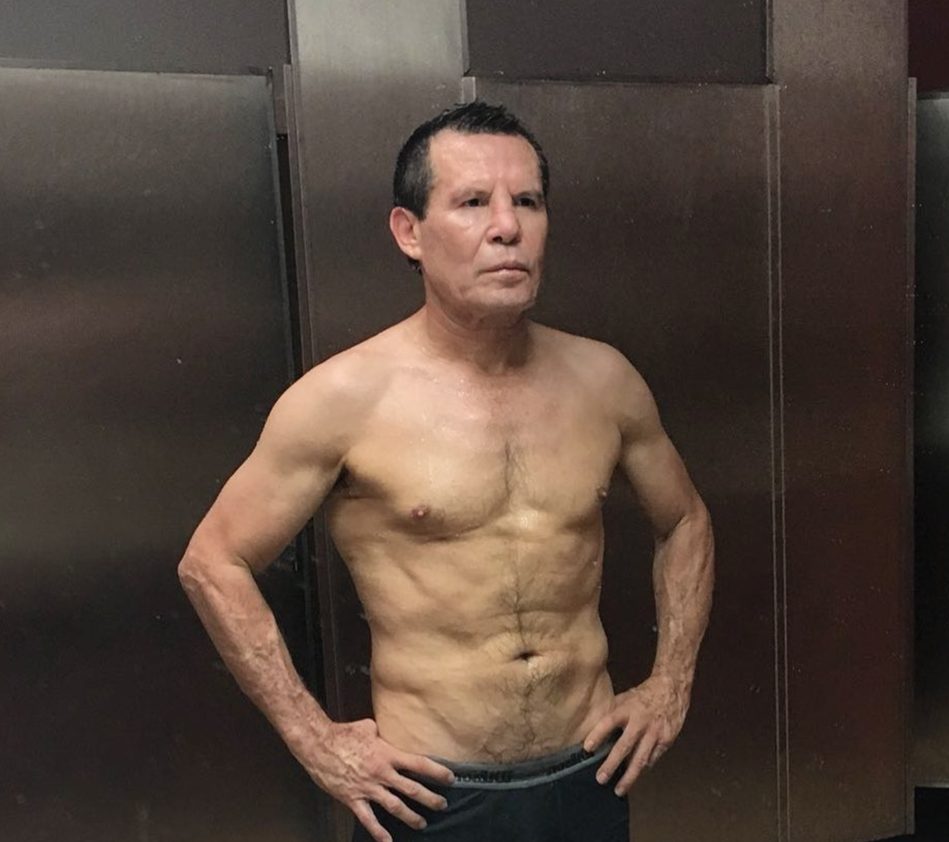 El excampe&oacute;n mexicano, Julio C&eacute;sar Ch&aacute;vez.