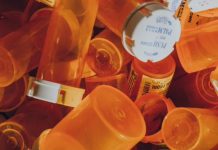 La investigación encontró que 3,2 millones de inmigrantes -equivalentes al 7,8 % del total- utilizan opioides.