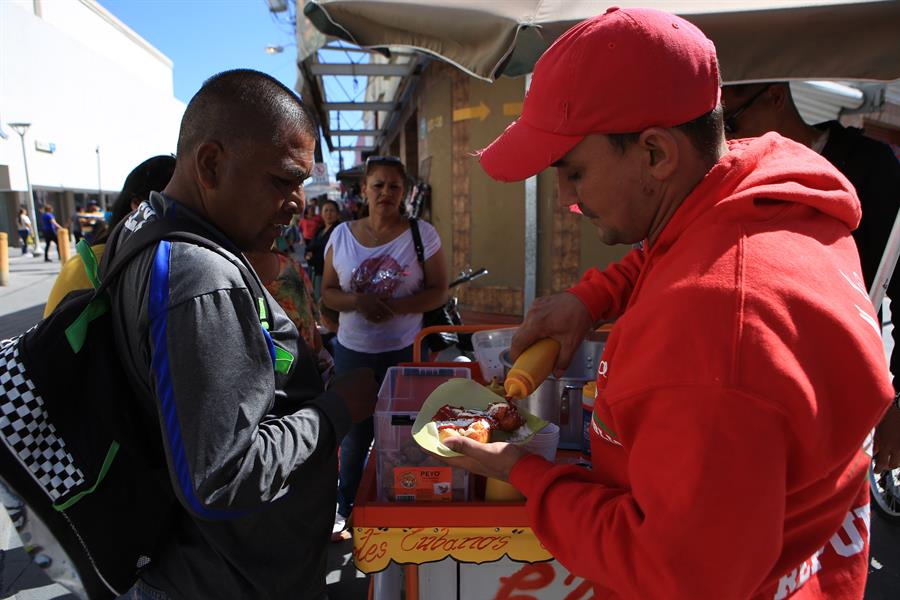 Los cubanos se han instalado en esta ciudad luego de que el Gobierno mexicano ha dado facilidades para residir y laborar en la frontera.