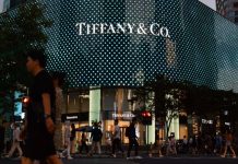 La joyería Tiffany confirmó haber recibido una propuesta de compra "no solicitada" del gigante del lujo francés LVMH.