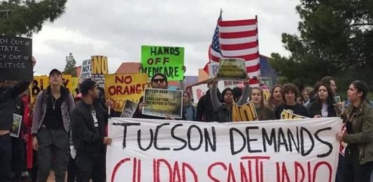 En Arizona, Trump ha encontrado un territorio propicio para sus duras propuestas migratorias, incluyendo la construcción de un muro fronterizo con México.