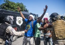 El diplomático haitiano Dorval Darlier pidió este lunes a Bahamas que, ante el anuncio de reforzar sus leyes migratorias tras el paso del huracán Dorian, estudie de forma particular detener la repatriación de migrantes de Haití