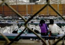 En coincidencia con el Día Universal del Niño, varios activistas exigieron al Gobierno "claridad" sobre la situación actual de menores inmigrantes detenidos.