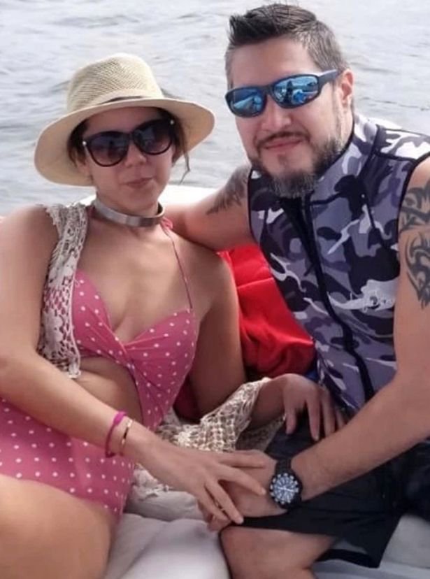 La policía de esa localidad playera piensa que los dos dispositivos Echo que Silvia Galva, de 32 años, tenía en su casa pueden haber escuchado y grabado algunas de las palabras proferidas antes de su muerte.