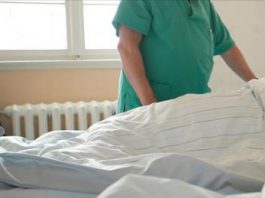 Aumento récord de casos de enfermedad del Legionario Los jacuzzis, hoteles y hospitales en todo el país siguen siendo focos de esta enfermedad potencialmente mortal.