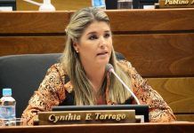 Las fuerzas de seguridad detuvieron a la exdiputada y periodista paraguaya Cynthia Elizabeth Tarrago Diaz junto a su marido Raymon Va.