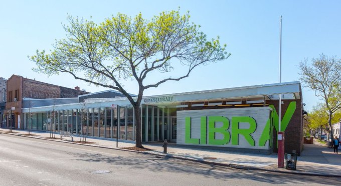 El Programa Nuevos Americanos de la Biblioteca Publica de Queens ofrece Microsoft Word Para Hispanoparlantes, en la Biblioteca de East Elmhurst.