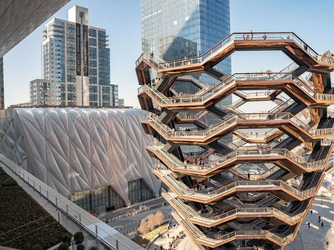 Hudson Yards por su parte detall&oacute; que ha completado un contrato de arrendamiento con Facebook en un espacio de oficinas en 30 pisos y tres edificios.