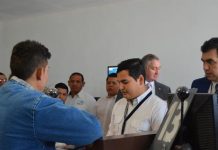 El primer hondureño que llegó a Guatemala retornado como parte del acuerdo migratorio entre ese país.