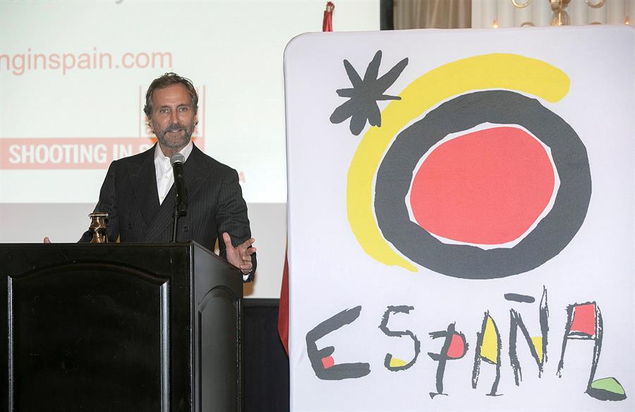 El papel de Costos como embajador honorario ha sido fundamental para la celebraci&oacute;n en Los &Aacute;ngeles de las jornadas "Shooting in Spain".