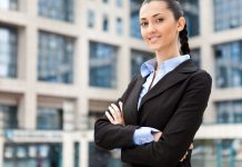 El nuevo liderazgo: menos piramidal, más horizontal En la cima del liderazgo deben estar los mejores preparados, sean hombres o mujeres.