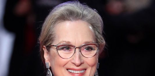 Los actores Meryl Streep, Emma Stone y Lin-Manuel Miranda serán los anfitriones de la Met Gala del próximo año