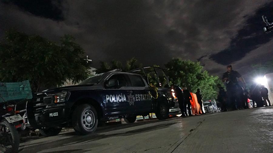 Seg&uacute;n informes, en la llamada uno de los polic&iacute;as dijo que estaban siendo atacados presuntamente por habitantes de San Vicente Coatl&aacute;n.