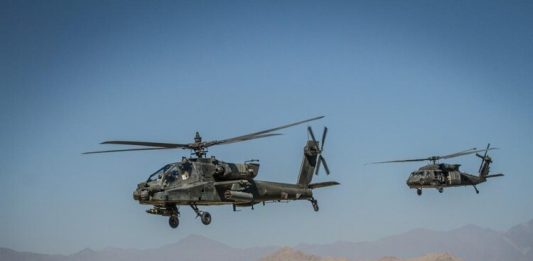 Al menos dos soldados de las fuerzas armadas de Estados Unidos destacadas en Afganistán murieron este miércoles al estrellarse el helicóptero en el que viajaban