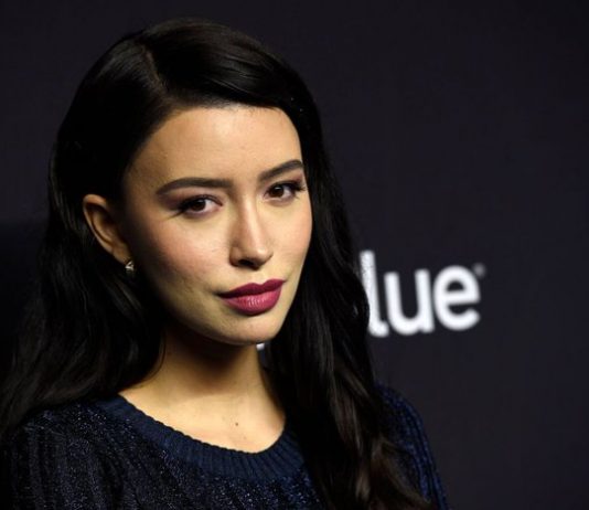 Christian Serratos interpretará a la cantante Selena Quintanilla en "Selena: The Series".