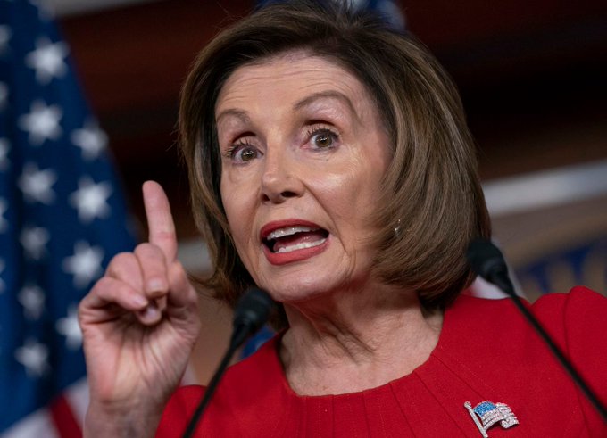 Donald Trump acus&oacute; a la presidenta de la C&aacute;mara Baja, Nancy Pelosi, de retrasar la convocatoria de una votaci&oacute;n sobre el tratado comercial T-MEC.