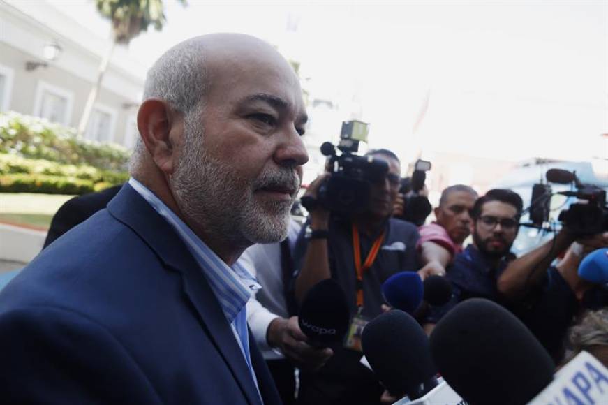 Esta es la primera vez que una delegaci&oacute;n completa de la C&aacute;mara del PNP, incluyendo candidatos, radica candidaturas a la vez.