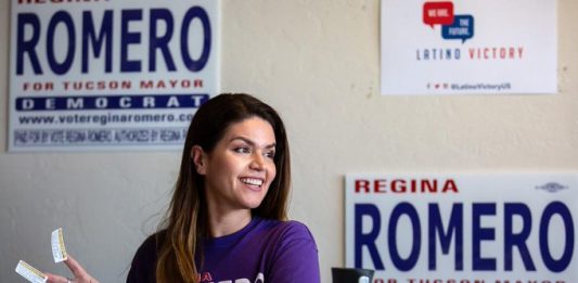Romero, nacida hace 45 años en Somerton, en la frontera con México, y miembro del Partido Demócrata, obtuvo un 56 % de los votos en las elecciones del 5 de noviembre.