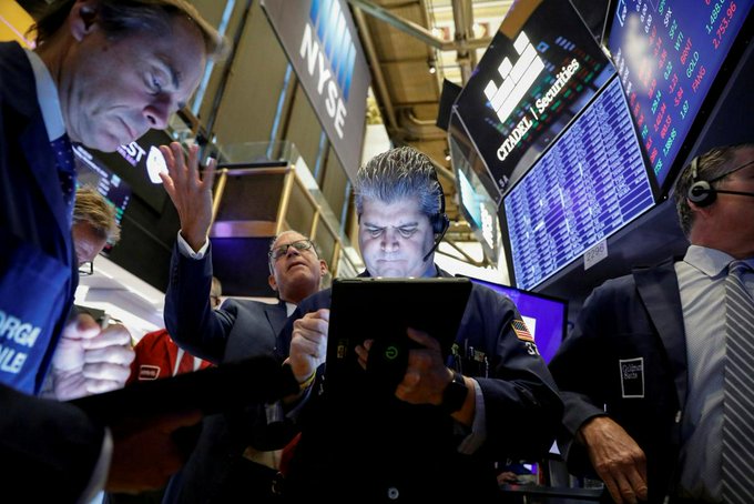 Wall Street registr&oacute; un ligero avance despu&eacute;s de una semana afectada por las omnipresentes preocupaciones del mercado por las conversaciones entre China.