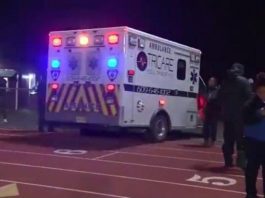 Cinco hombres fueron detenidos este sábado en relación con un tiroteo registrado en la noche del viernes durante un partido de fútbol americano en una escuela de Nueva Jersey, que dejó tres heridos.