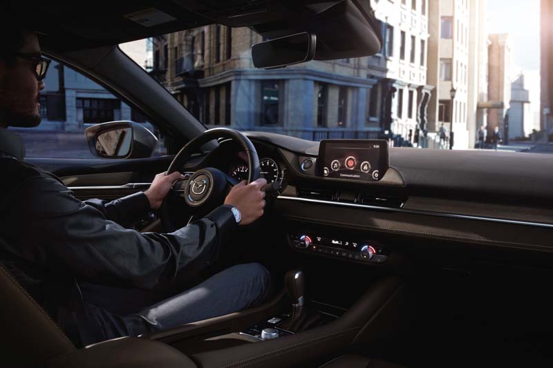 Mazda 6.