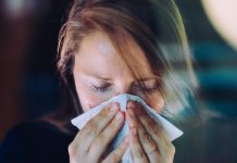 Aumentan los casos de Fiebre del Valle en el centro de California, y más allá Los síntomas pueden incluir: fatiga, tos, fiebre, dolor de cabeza, dolores musculares o erupción cutánea.