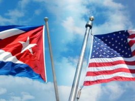 Acercamiento de EE.UU. a Cuba exige fin del "bloqueo interno" al sector privado Esta medida de la Administración del presidente Donald Trump para intentar aislar aún más a la isla divide a la población cubana de Miami.