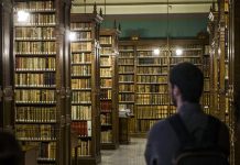 Senadora Martínez anuncia fondos para Bibliotecas Locales El 83% de las bibliotecas en Puerto Rico no cuentan con personas certificadas en asistencia tecnológica a personas con impedimentos, según un estudio presentado este viernes por el Instituto de Estadísticas de Puerto Rico.